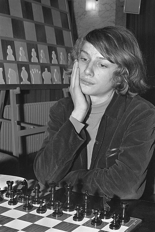 A black and whit photo of a young Jan Timman