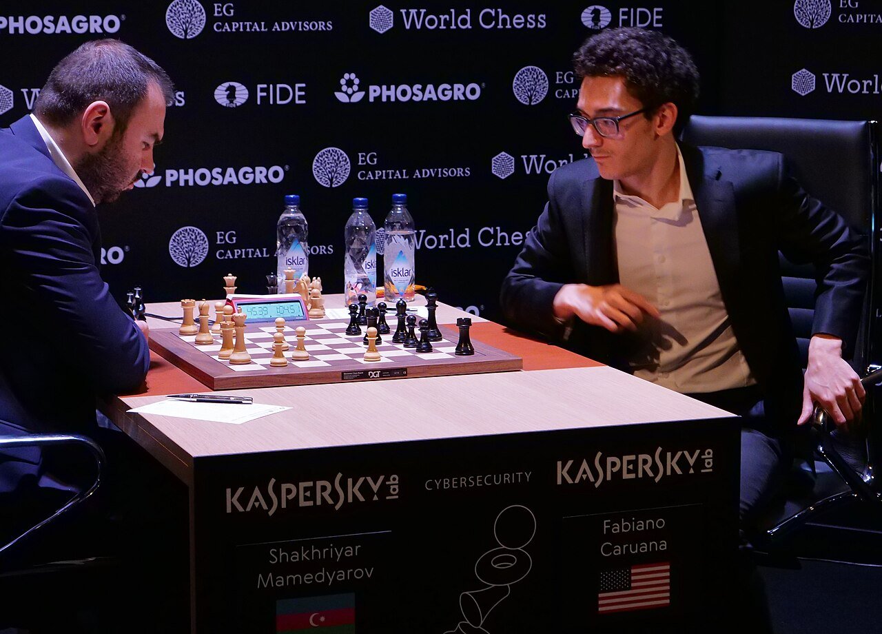 Grandmasters playing chess