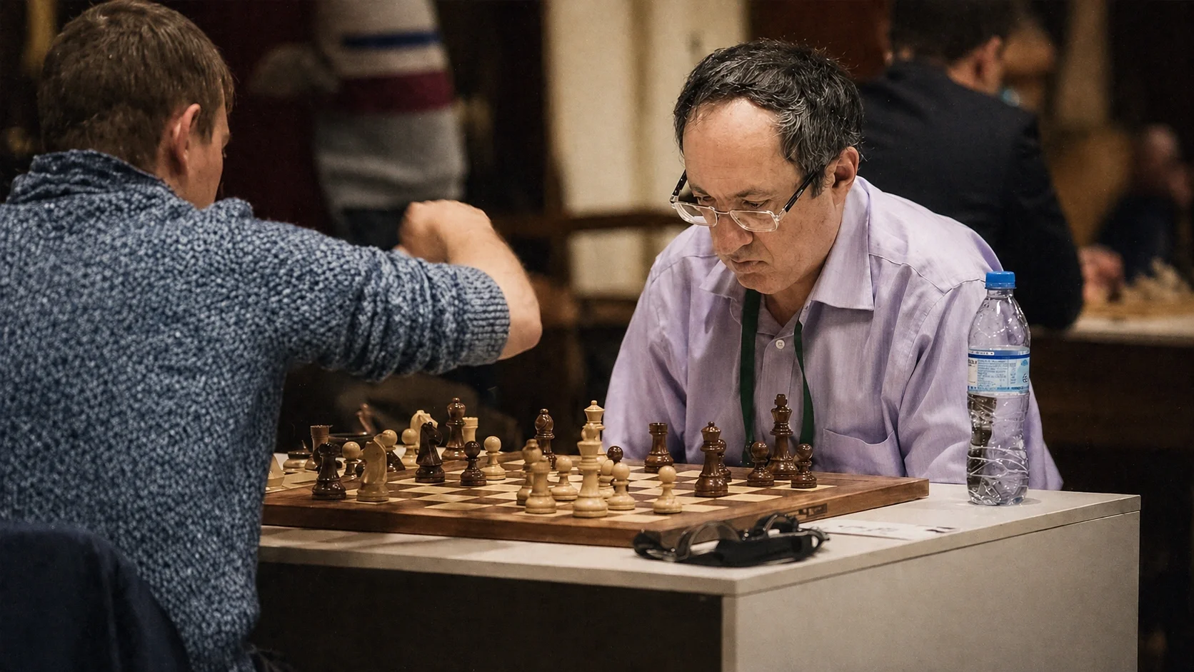 Boris Gelfand playing chess in Russia