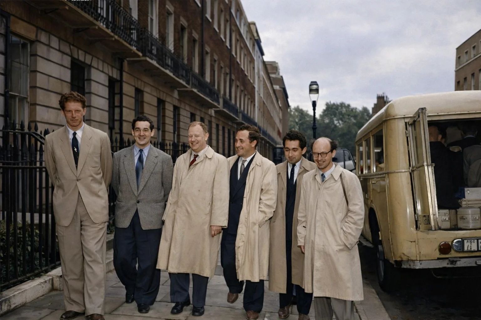 Soviet grandmasters walking around London