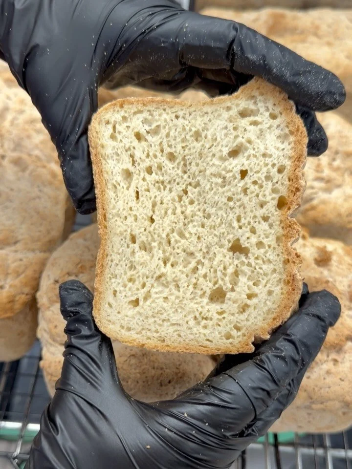 Gluten free | Dairy free | Nightshade free
Our new bread is amazingly soft and fluffy 🤩
Now available as a new option with our avocado toast and as a side 🥑
Need more? They are available as a whole loaf as well 🍞

#downtownwallawalla #glutenfree #