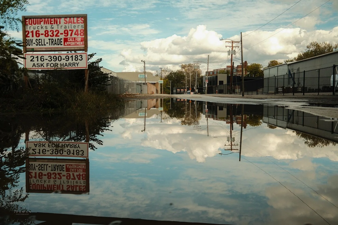 Which way is up
Thanks to @darkroom_pinball for the spot