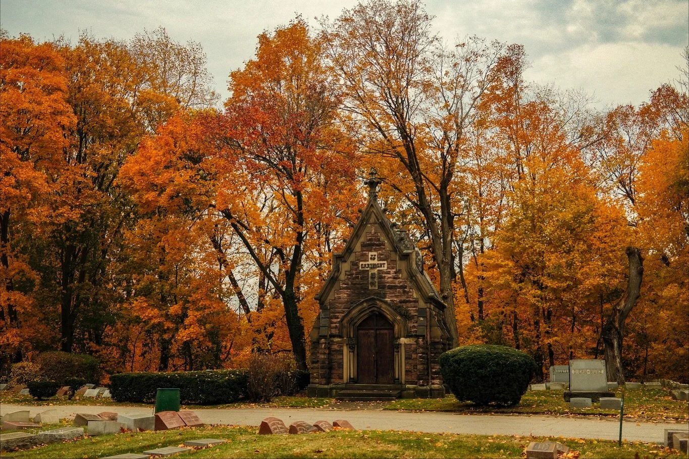 Fall walk among the tombstones