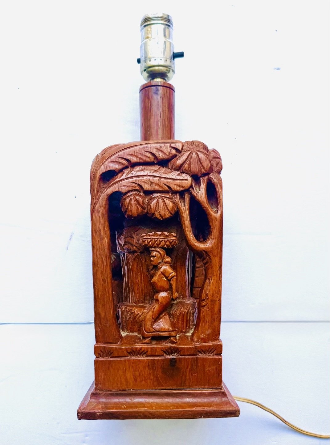 Wood Lamp Base 1.jpeg