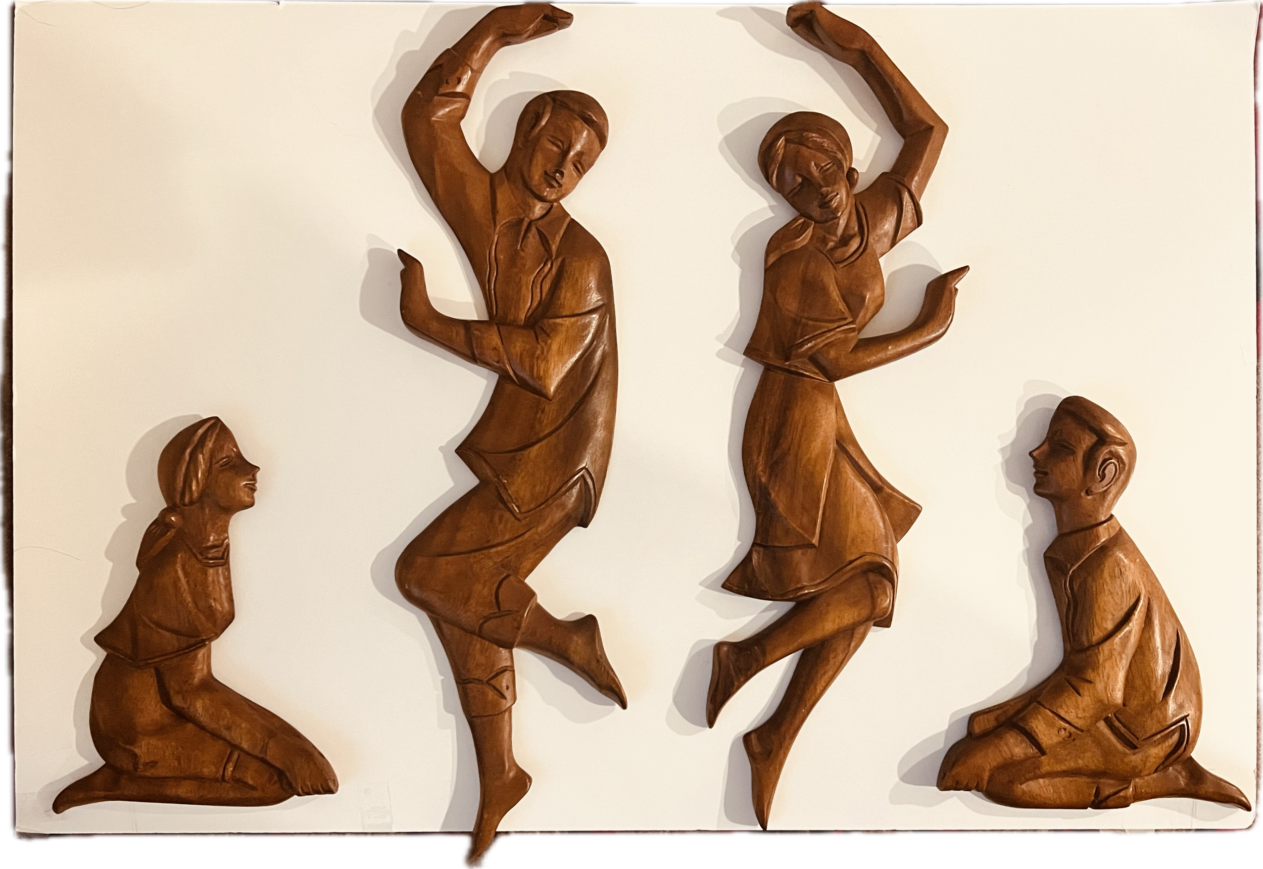 Wood Tinikling Folk Dance.PNG