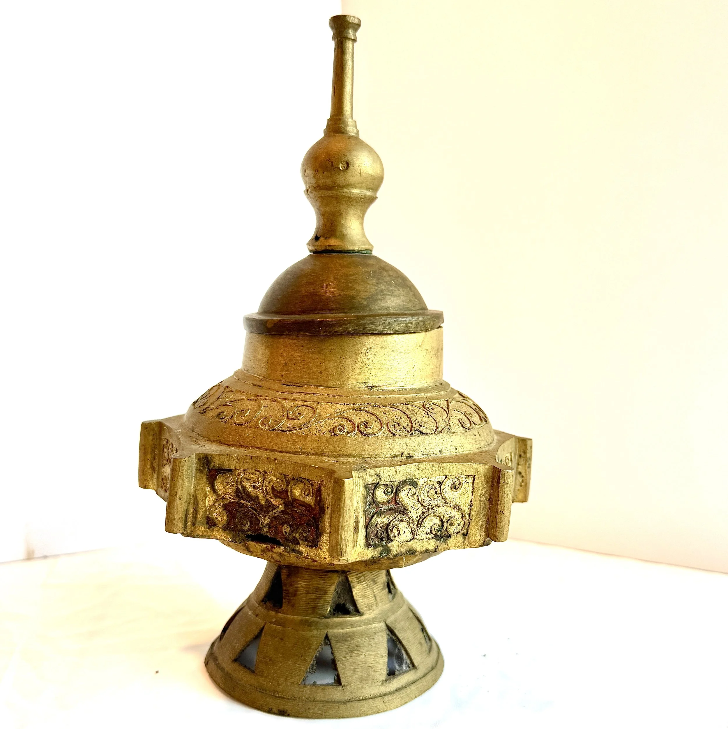 Mindanao Brass Container.jpg