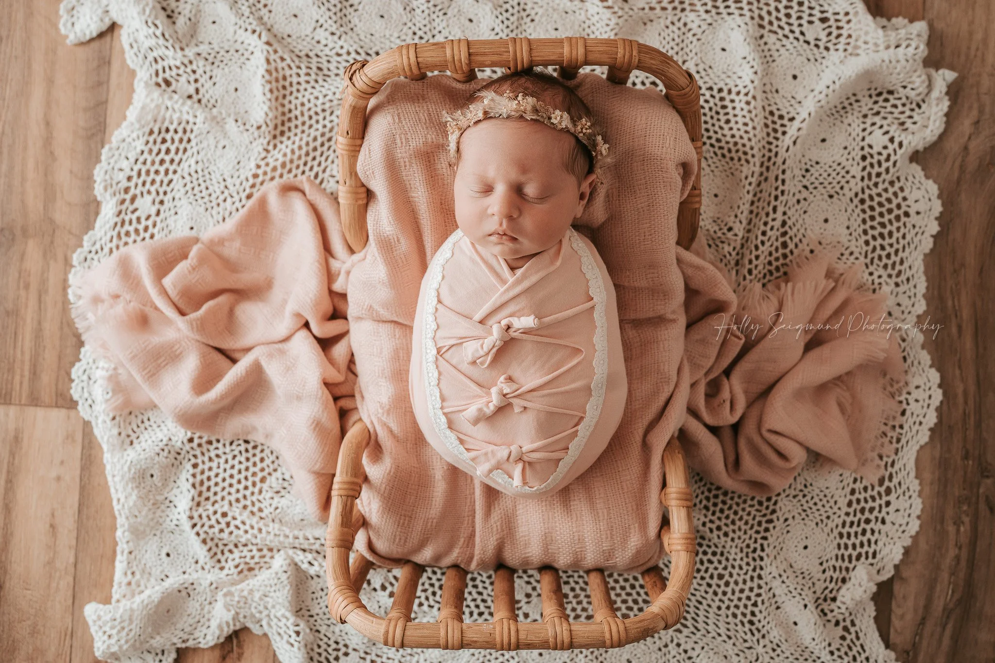 Lee-county-texas-girls-newborn-photographer.jpg