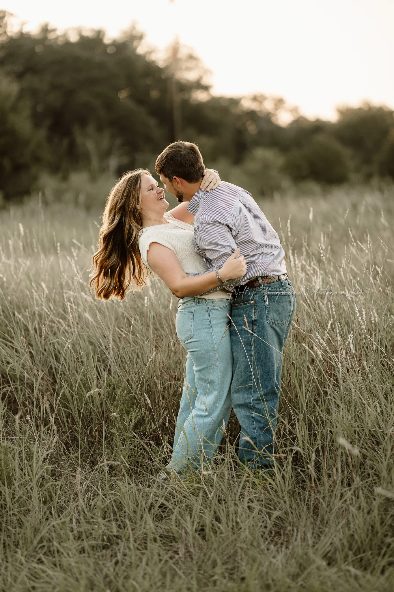 02-lee-county-texas-engagement-photographer.jpg
