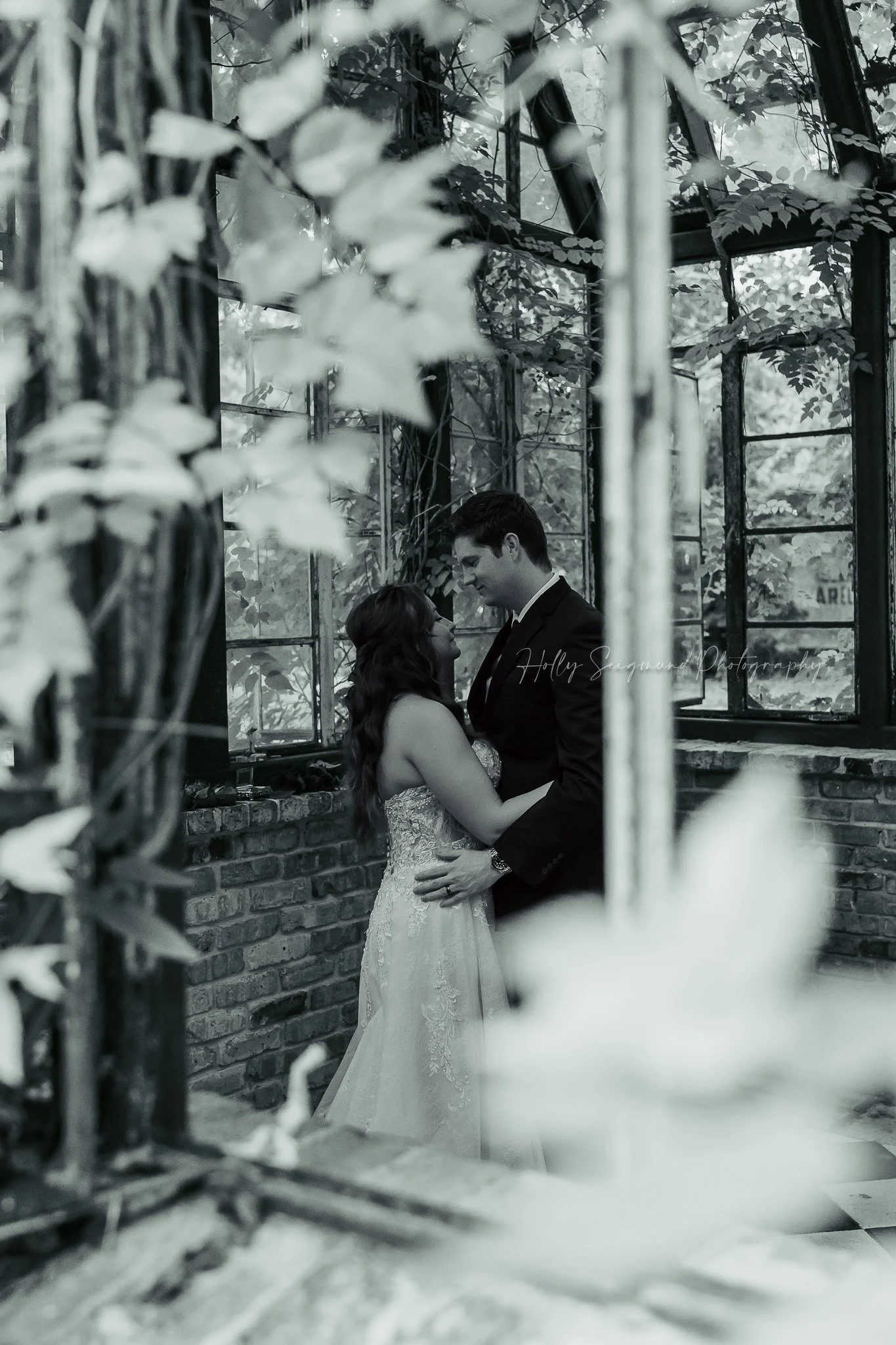 02-sekrit-theater-elopement-photographer.jpg
