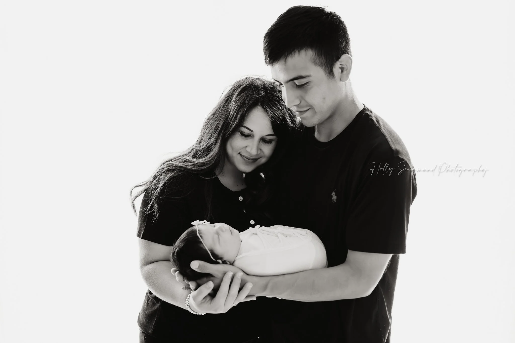 Lifestyle-newborn-session-central-texas.jpg