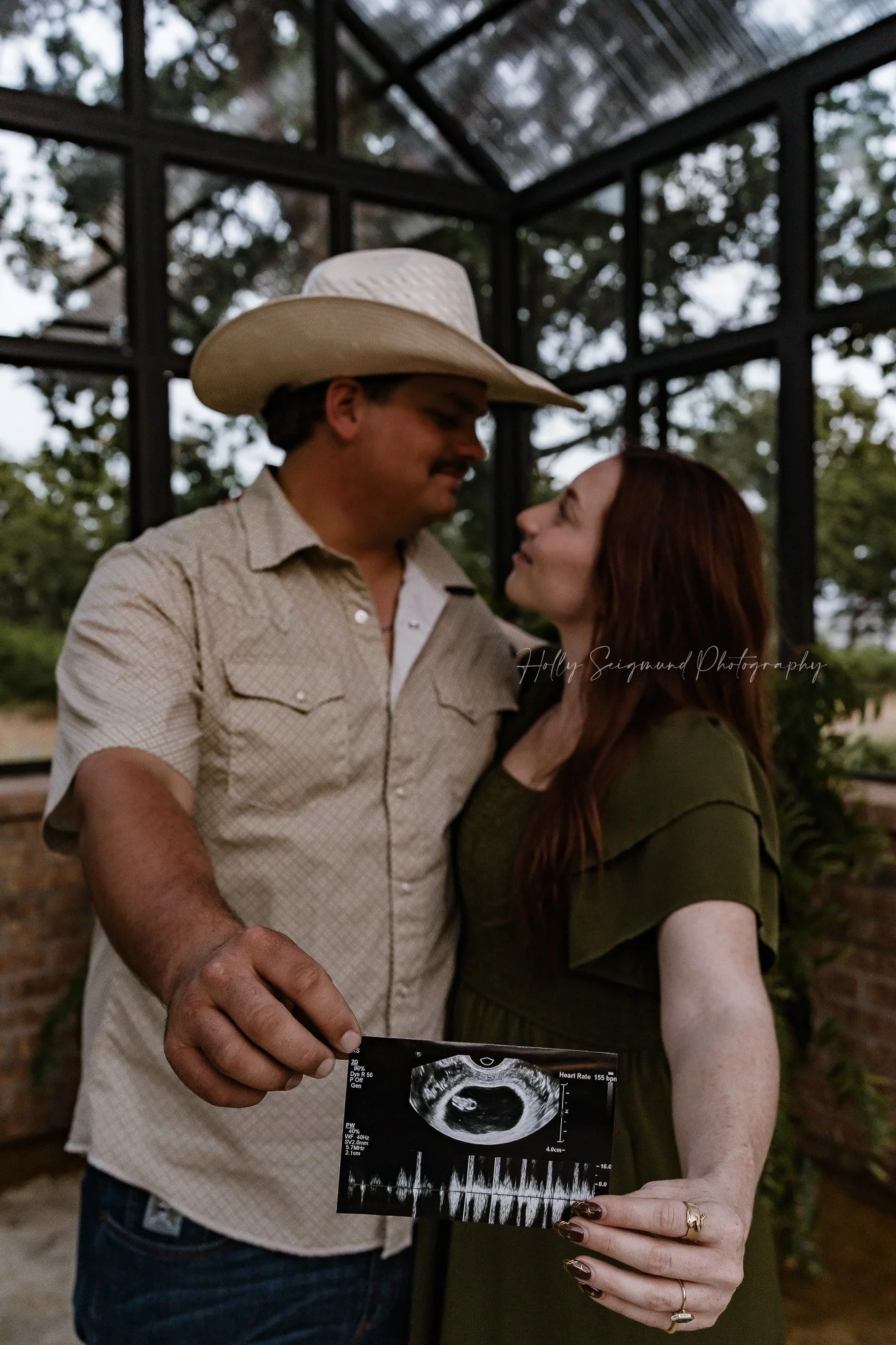 07-the-blue-conservatory-maternity-session-78947.jpg