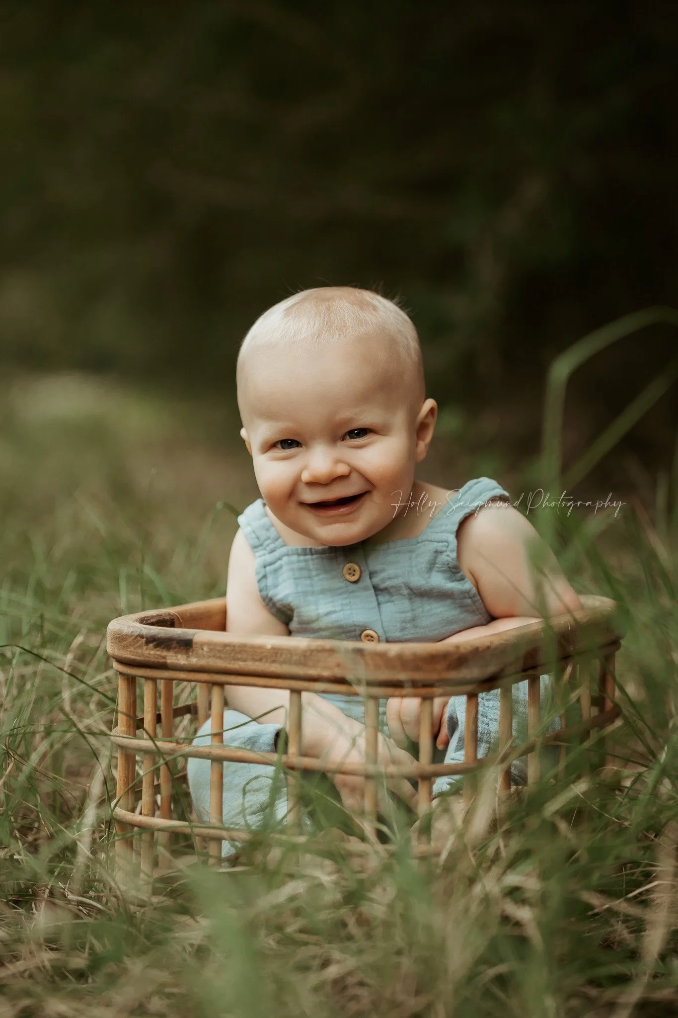 Simple outdoor natural light first birthday session in nature in Lexington, Texas