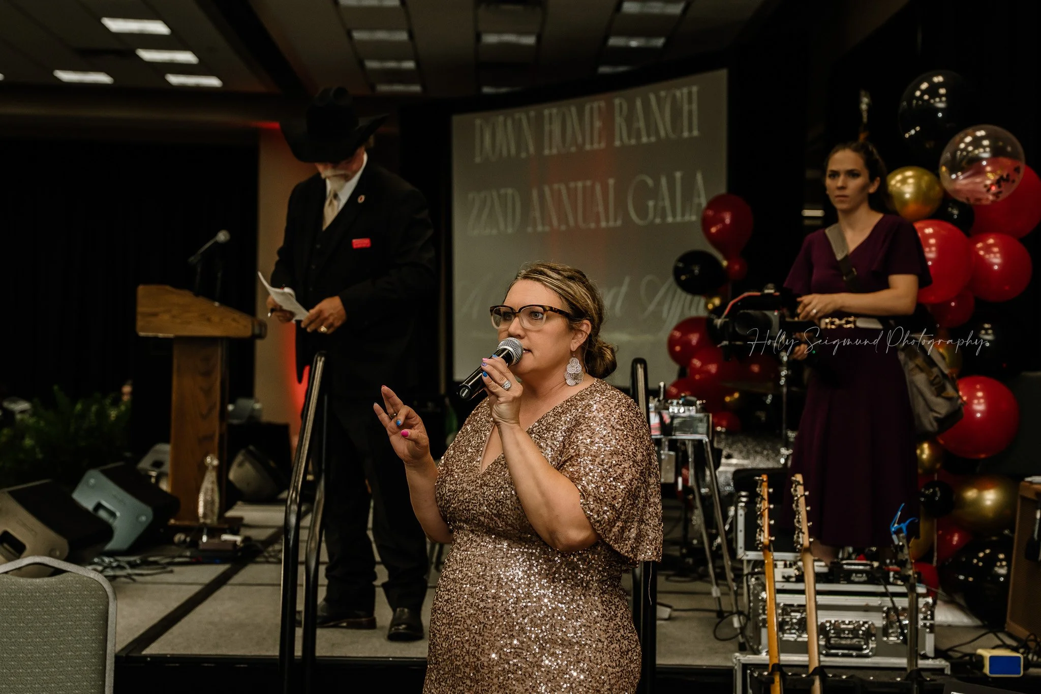 Bastrop event photography for nonprofit gala at Down Home Ranch event