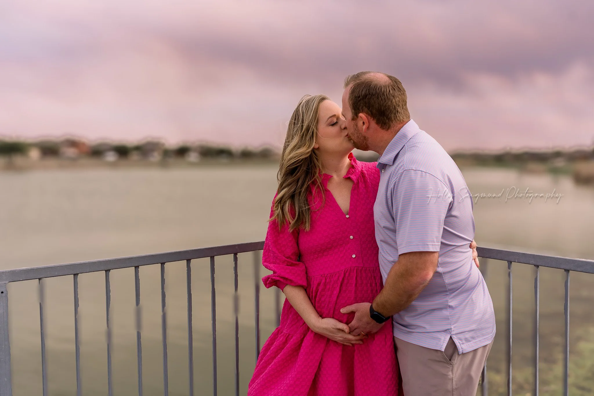 03-central-texas-pink-maternity.jpg