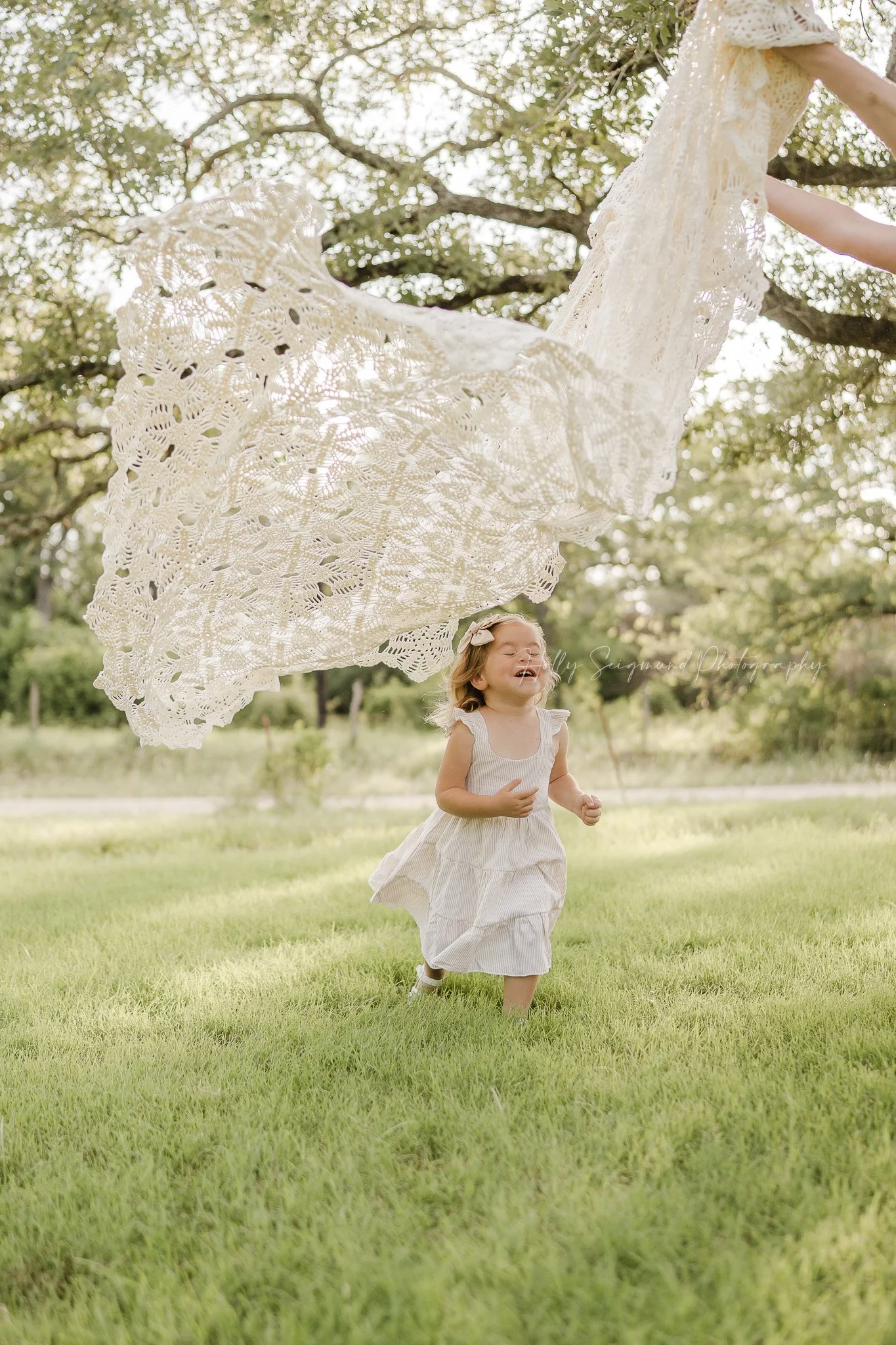 rustic spring birthday photoshoot of a toddler girl in Central Texas