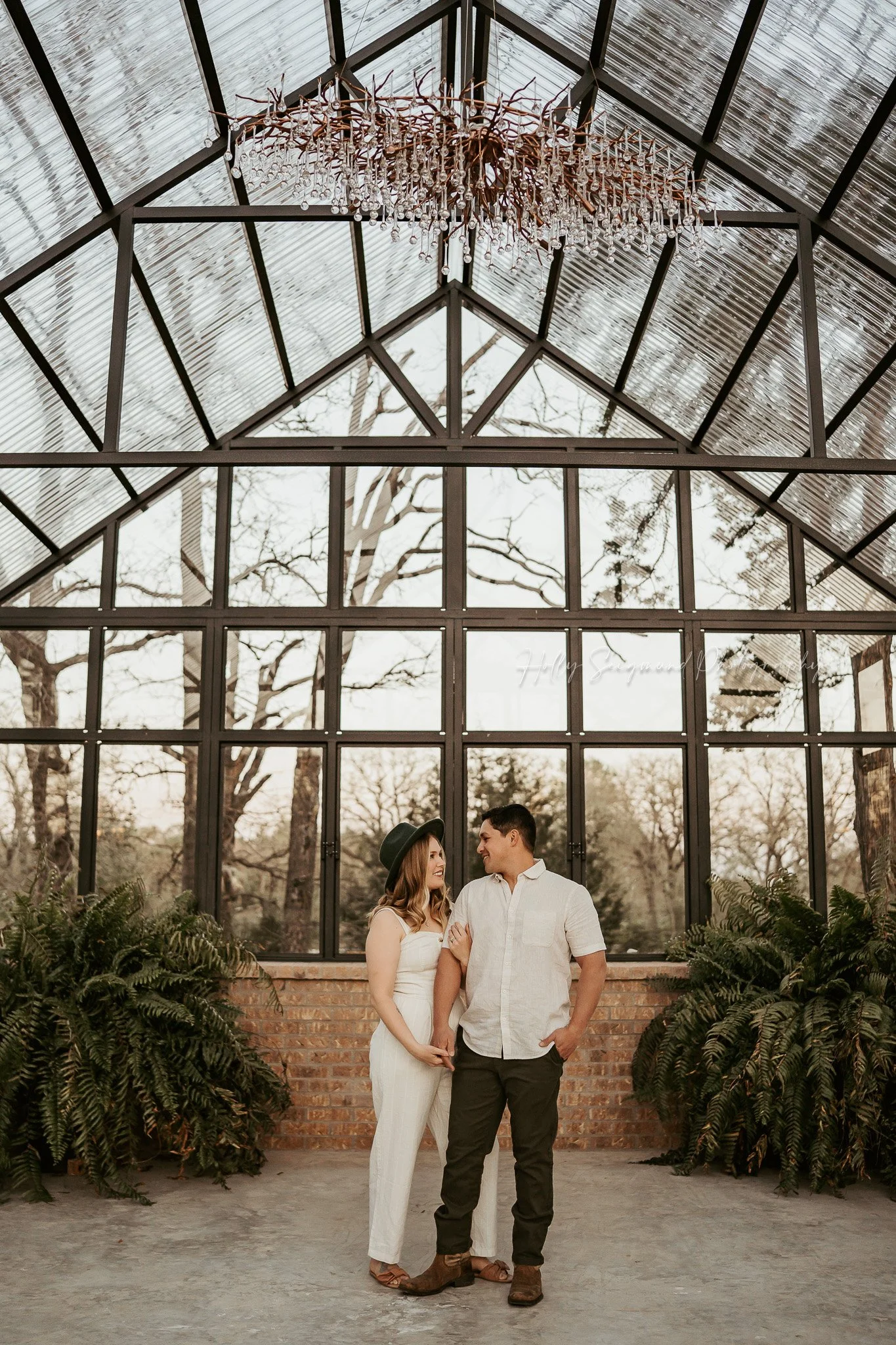01-round-rock-texas-family-photography-blue-conservatory.jpg
