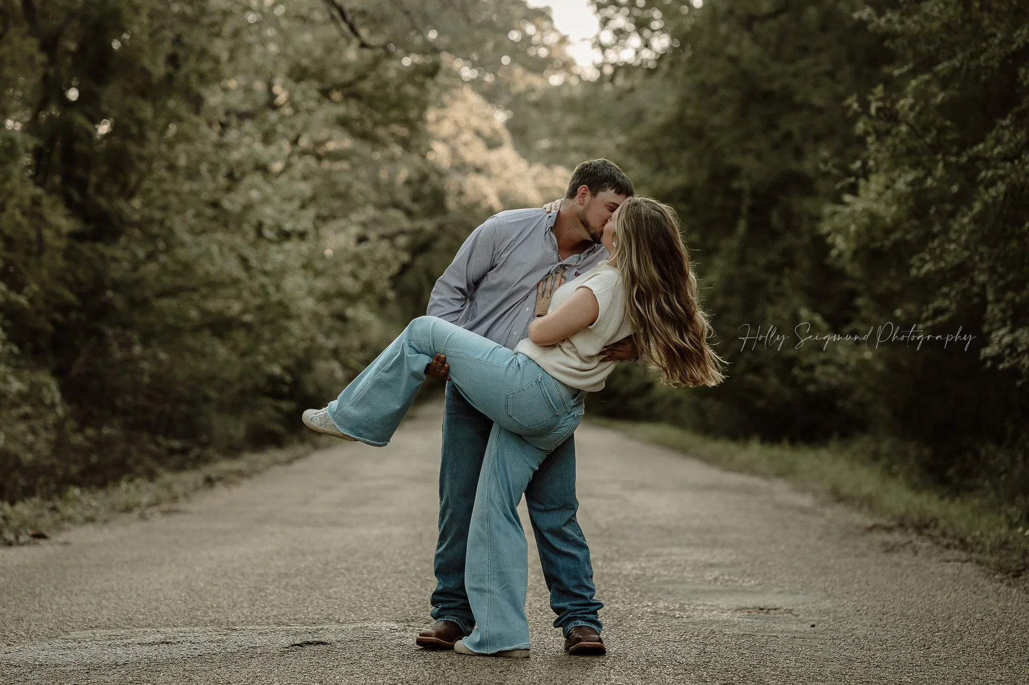 02-austin-area-engagement-photography.jpg