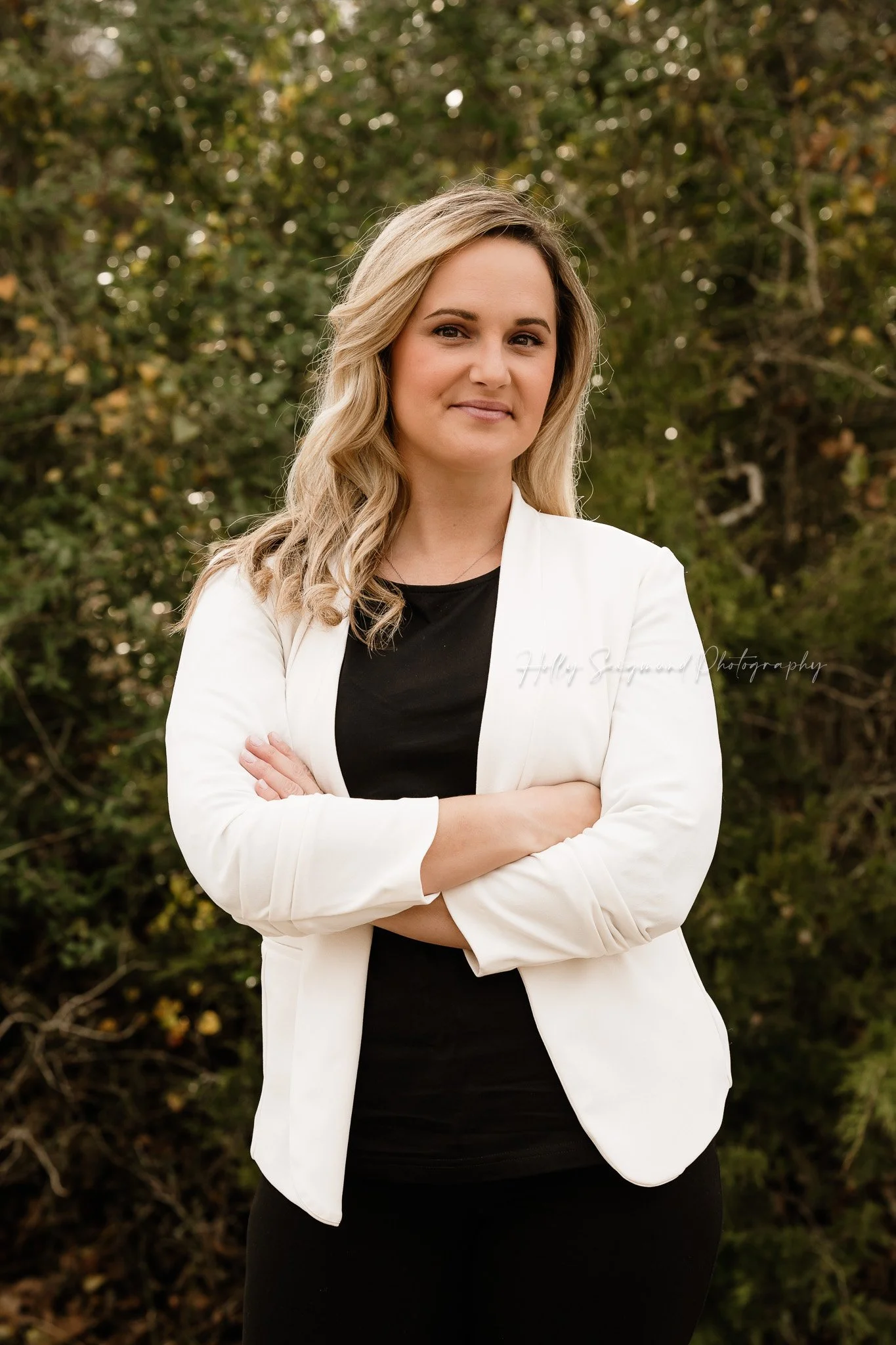 natural light lifestyle headshot taken in Central Texas