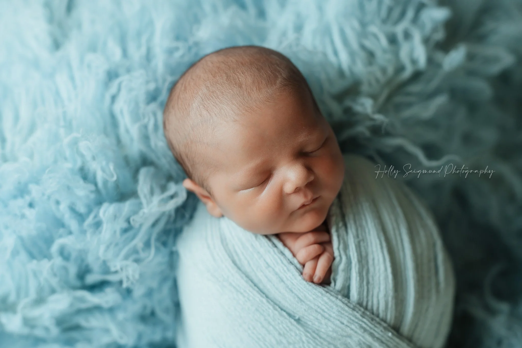 78947-newborn-photography-baby-blue.jpg