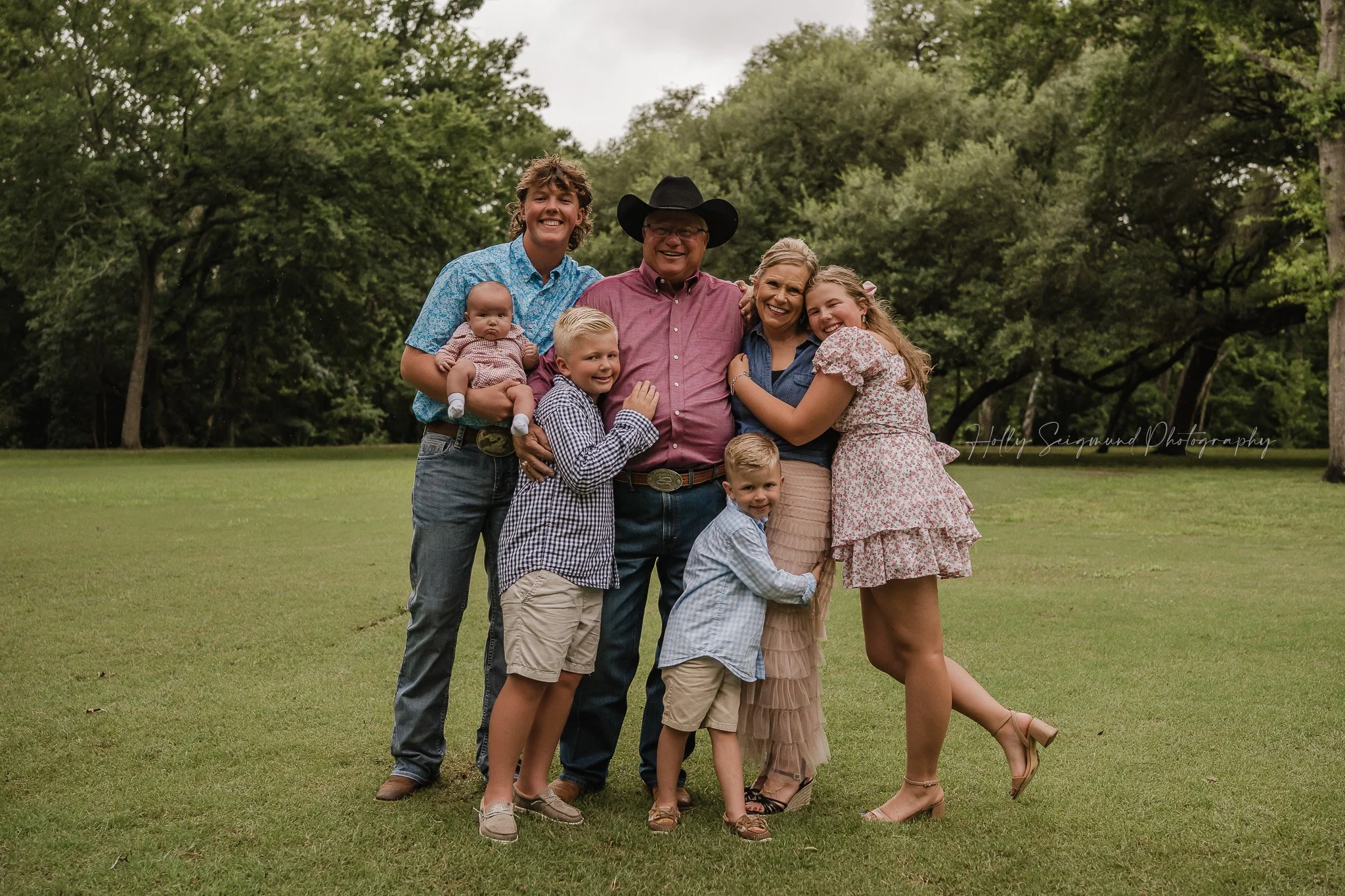 02-central-texas-extended-family-photographer.jpg