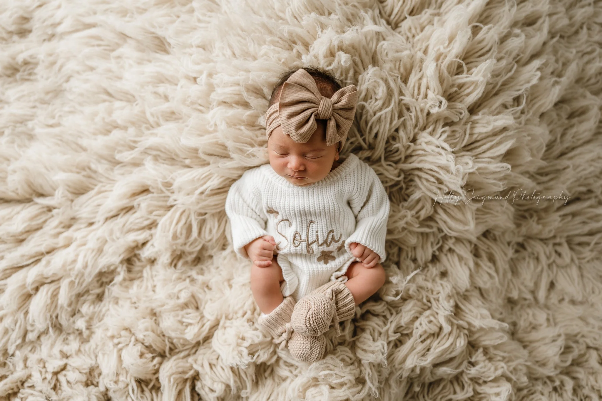 78947-simple-newborn-photography.jpg