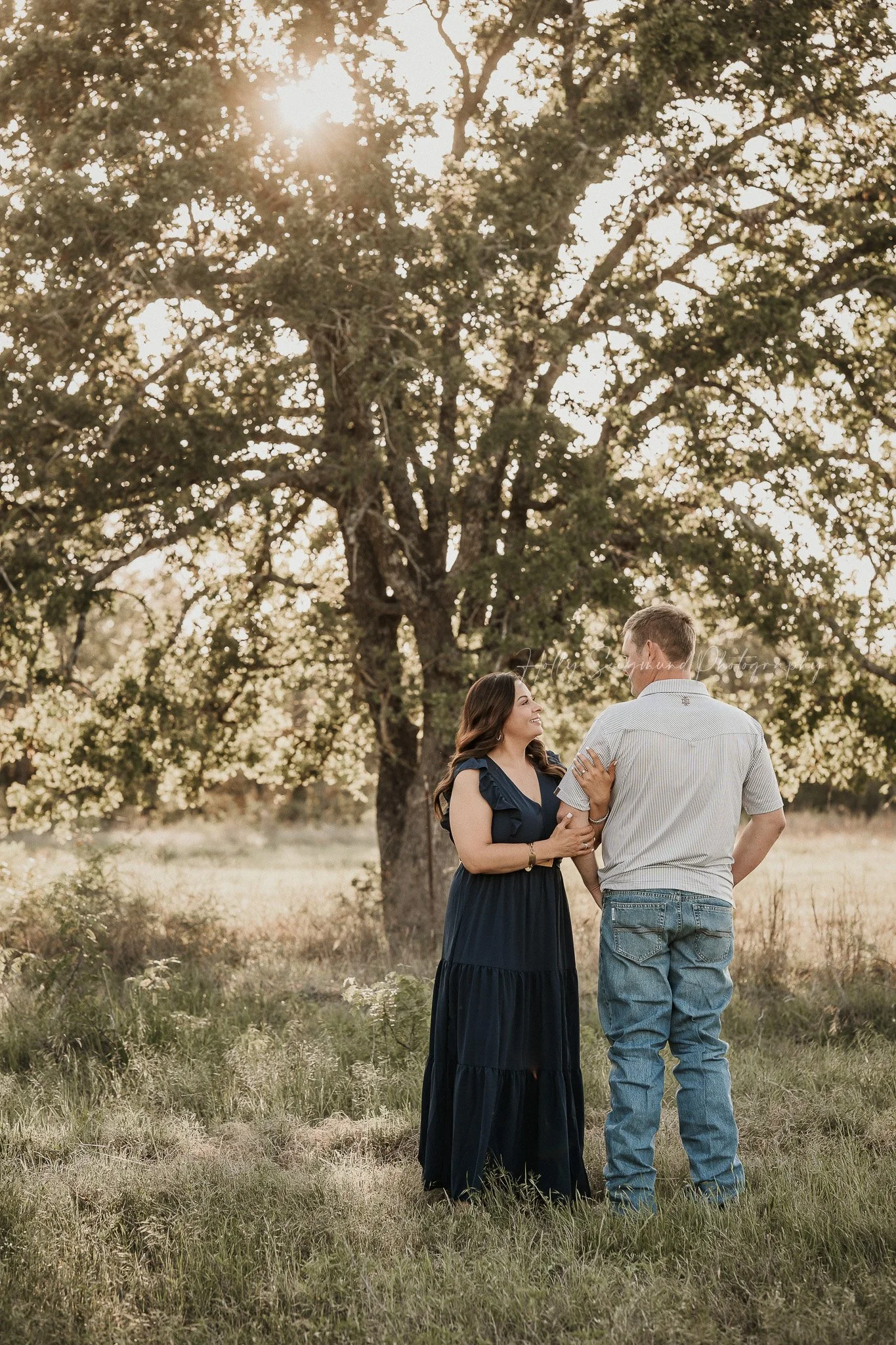 05-lee-county-texas-engagement-photographer.jpg