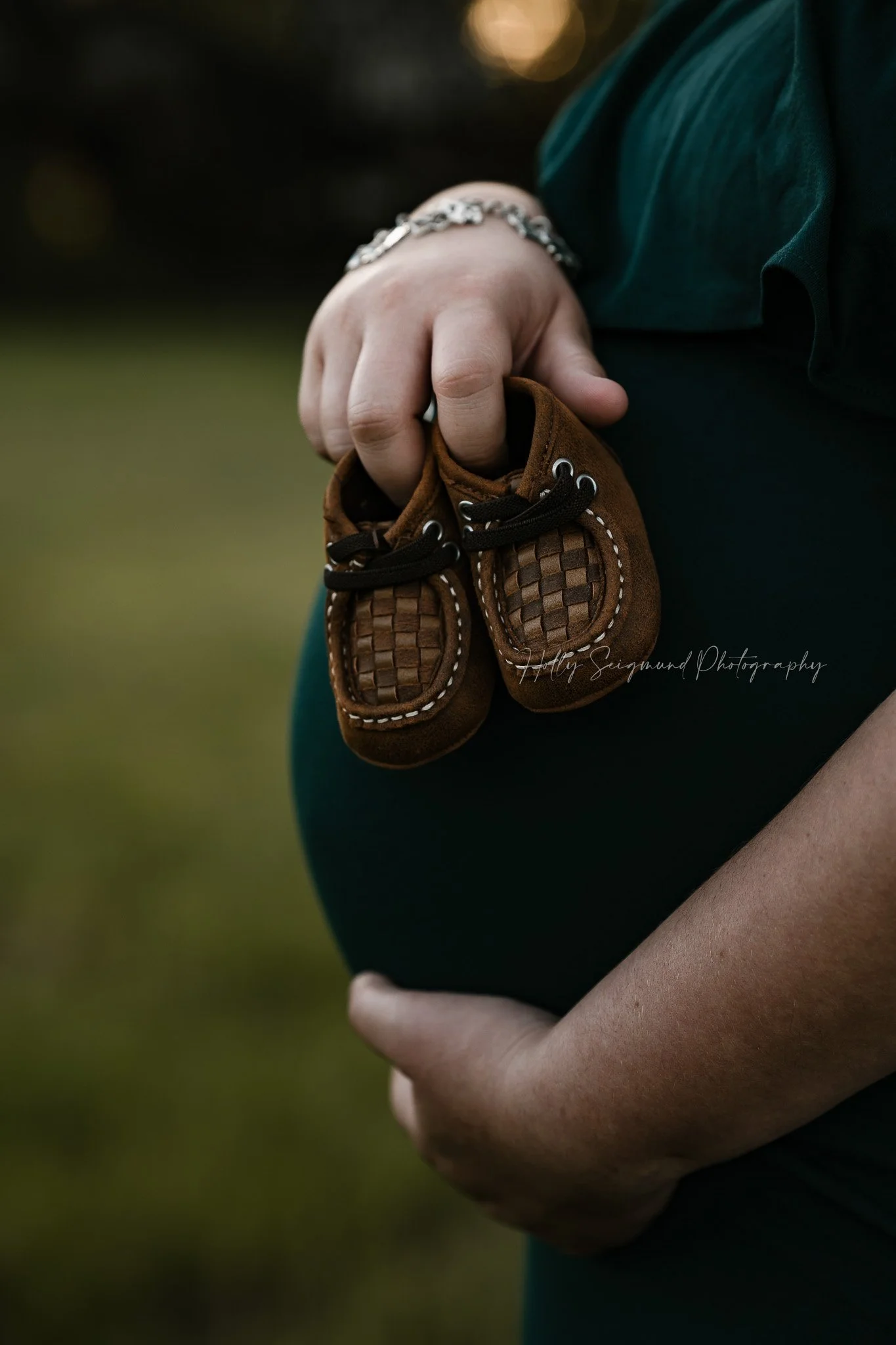 05-maternity-couples-photography-lee-county-texas.jpg