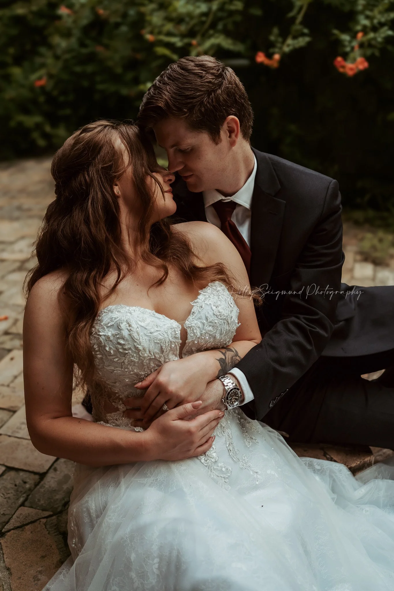02-wedding-photographer-sekrit-theater-austin-texas.jpg