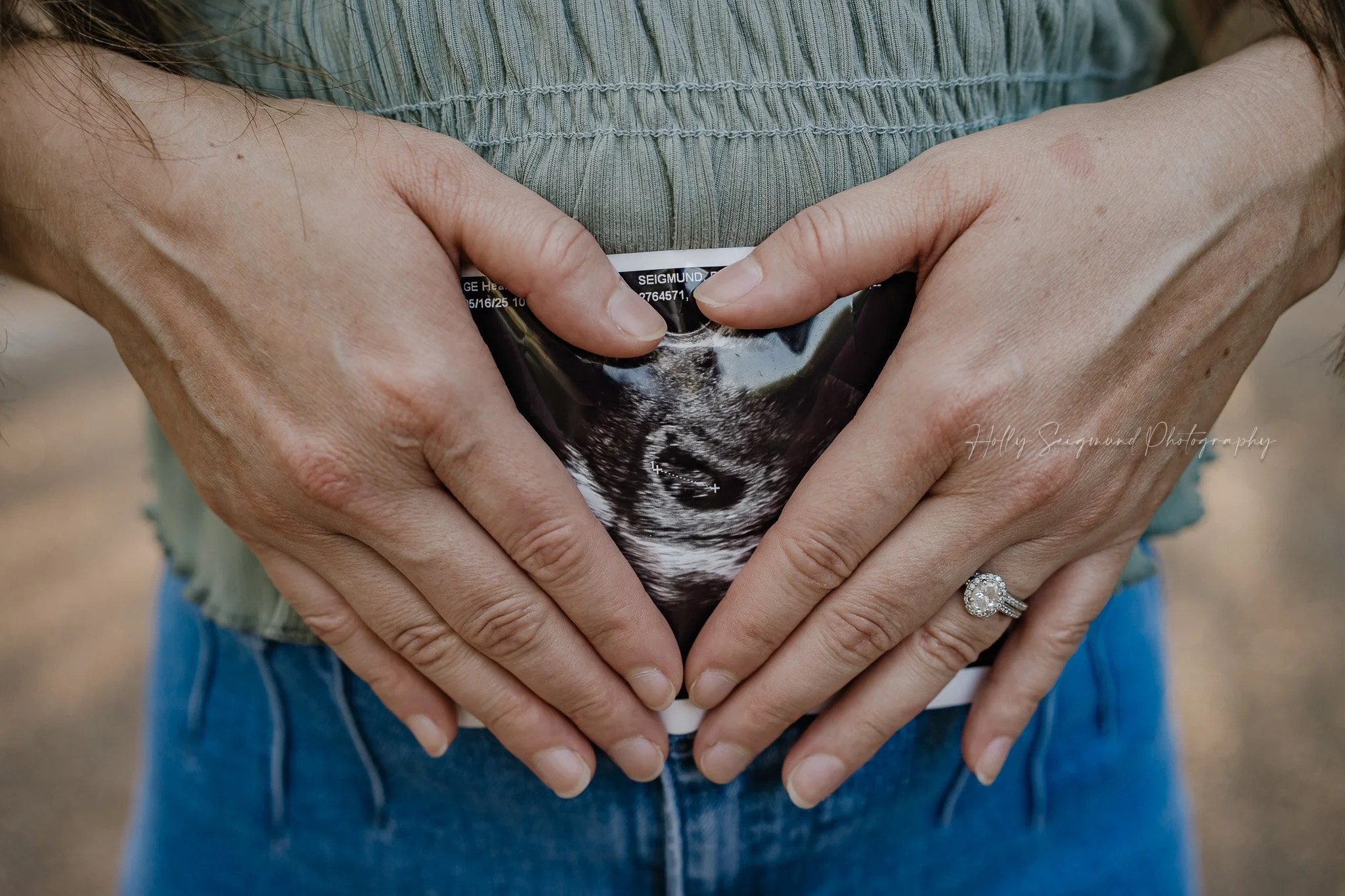 08-maternity-photographer-lexington-texas.jpg