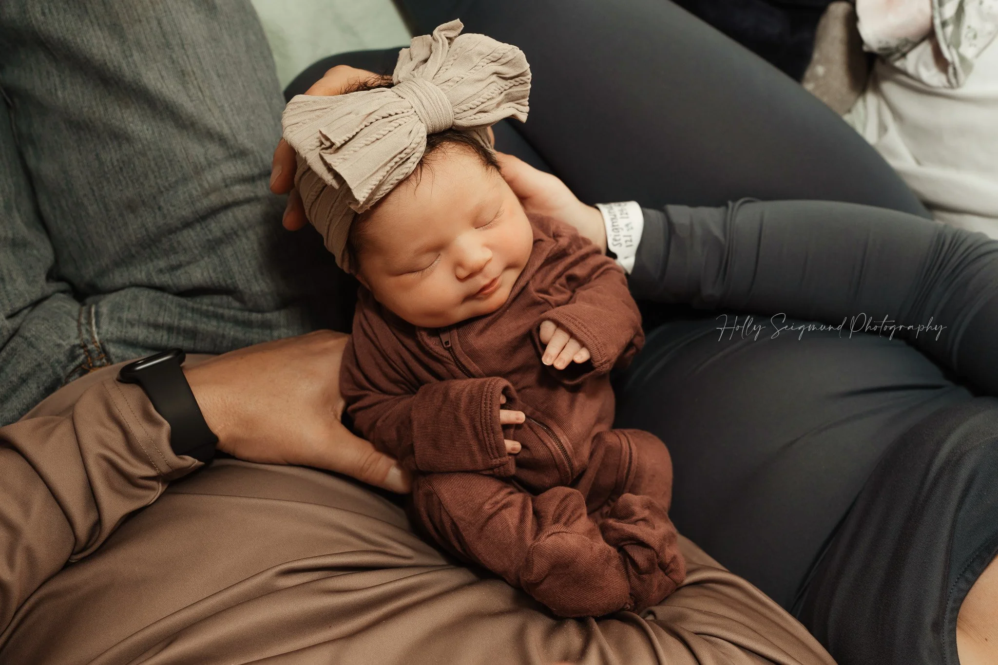 Fresh 48 newborn session at St. David’s Georgetown Hospital in Georgetown, Texas