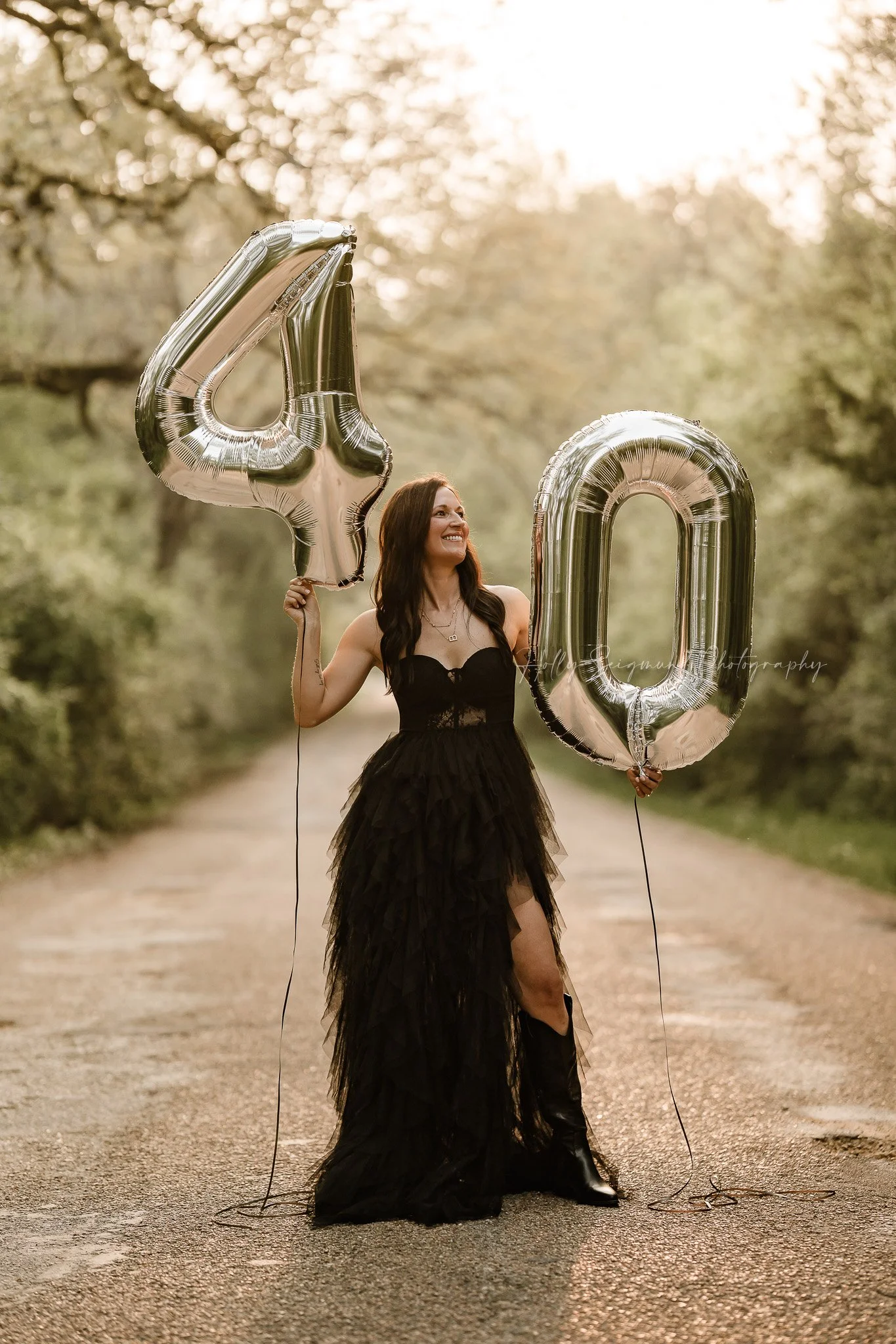 stylish 40th birthday photoshoot of a woman in Austin Texas with a glam look
