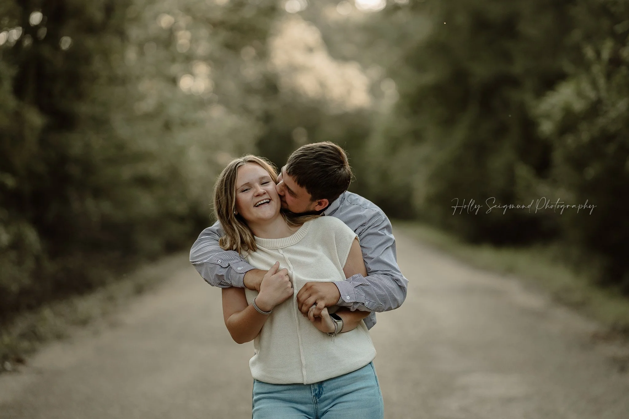 02-central-texas-couples-engagement-photographer.jpg