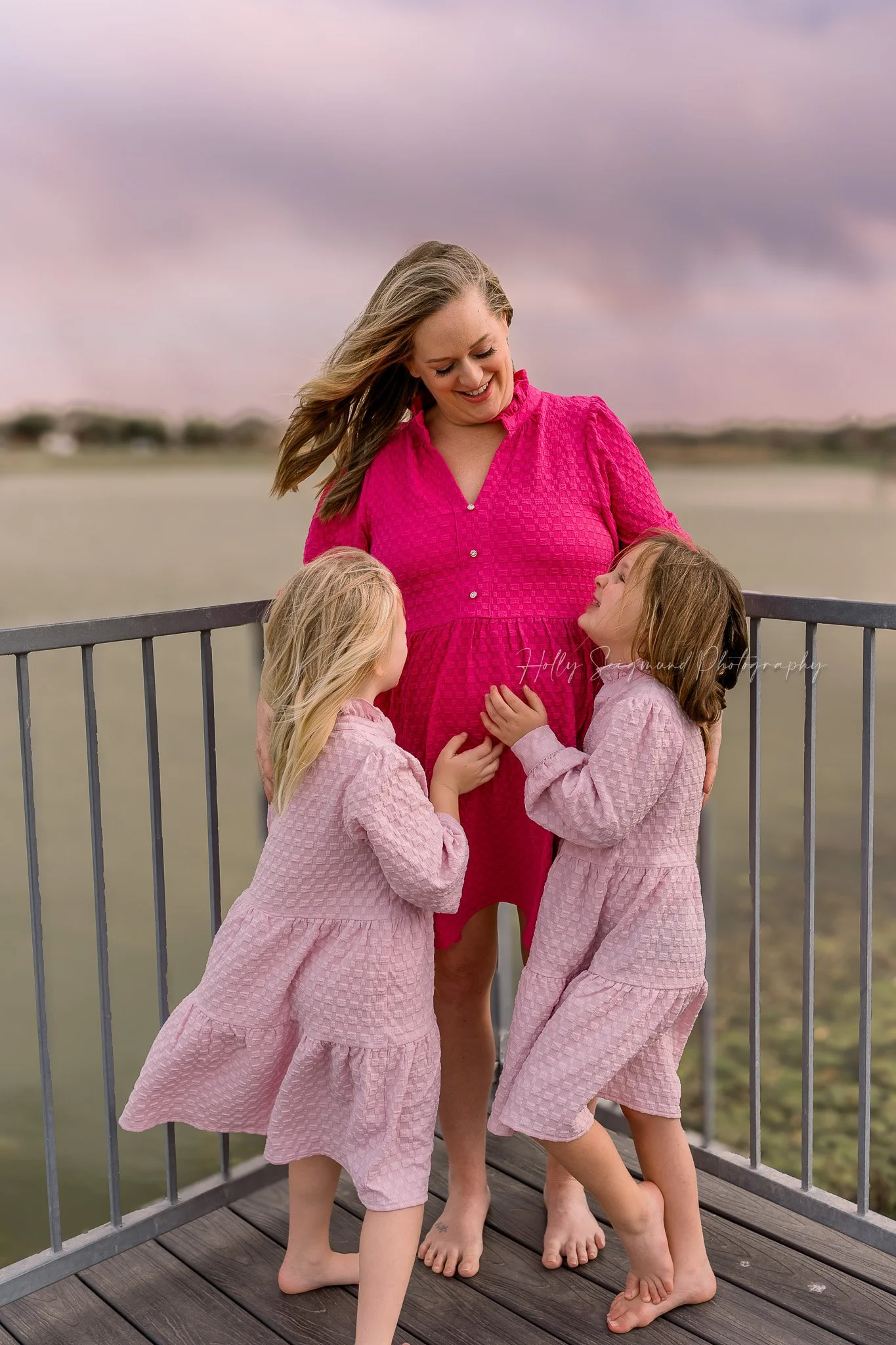 03-central-texas-pink-sunset-maternity.jpg