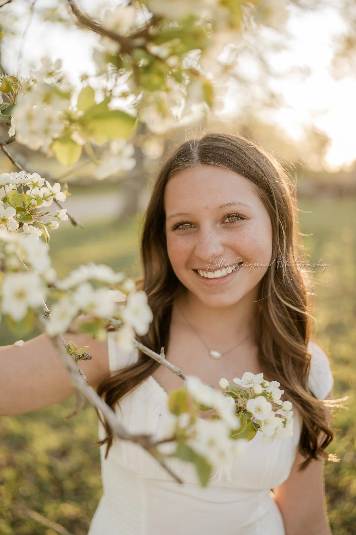 rustic-style sweet 16 birthday photos of a teen girl in Lee County TX