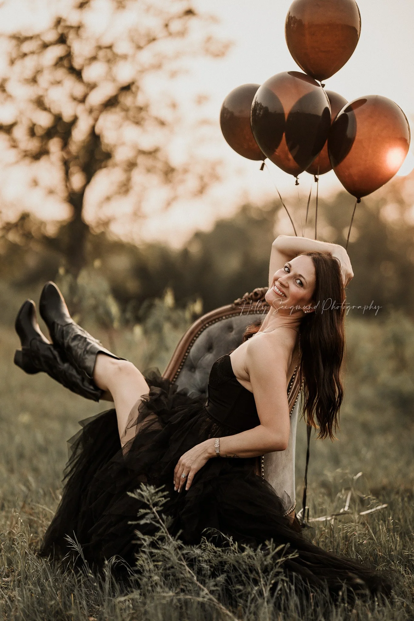 glamorous portrait of a woman celebrating her 40th birthday in Austin Texas