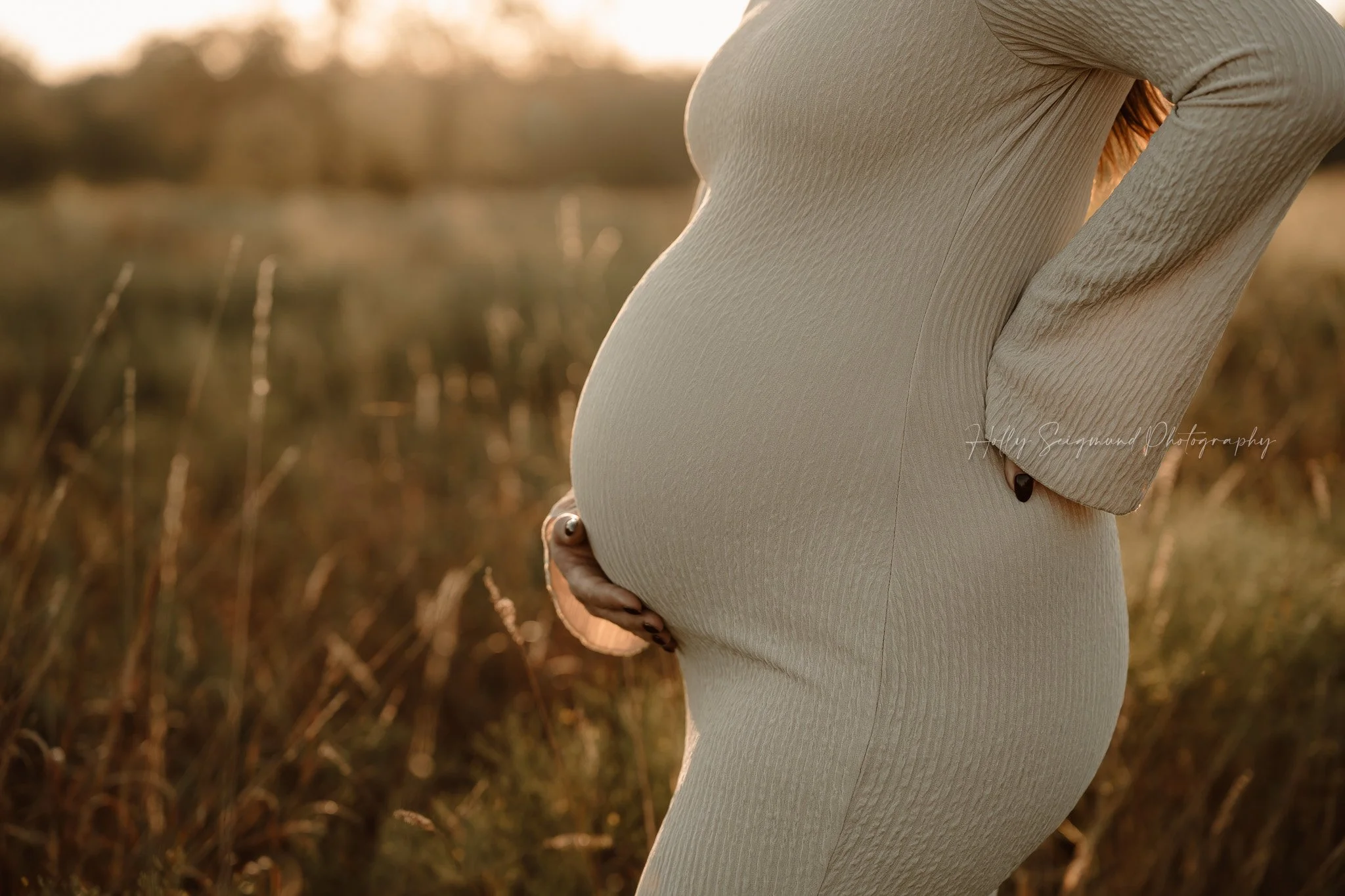 11-maternity-photography-session-central-texas.jpg