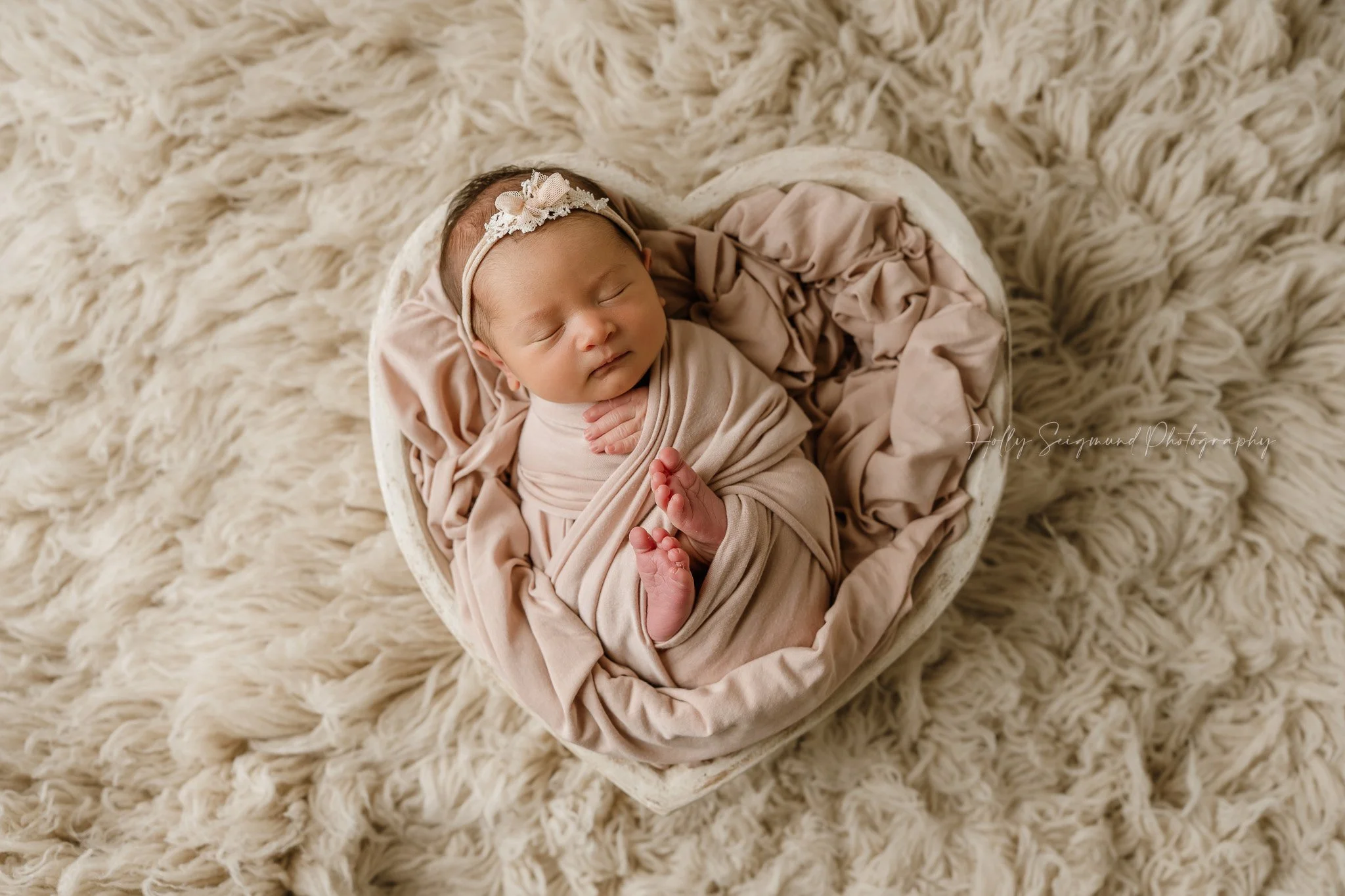78947-newborn-photography-session-baby-girl.jpg