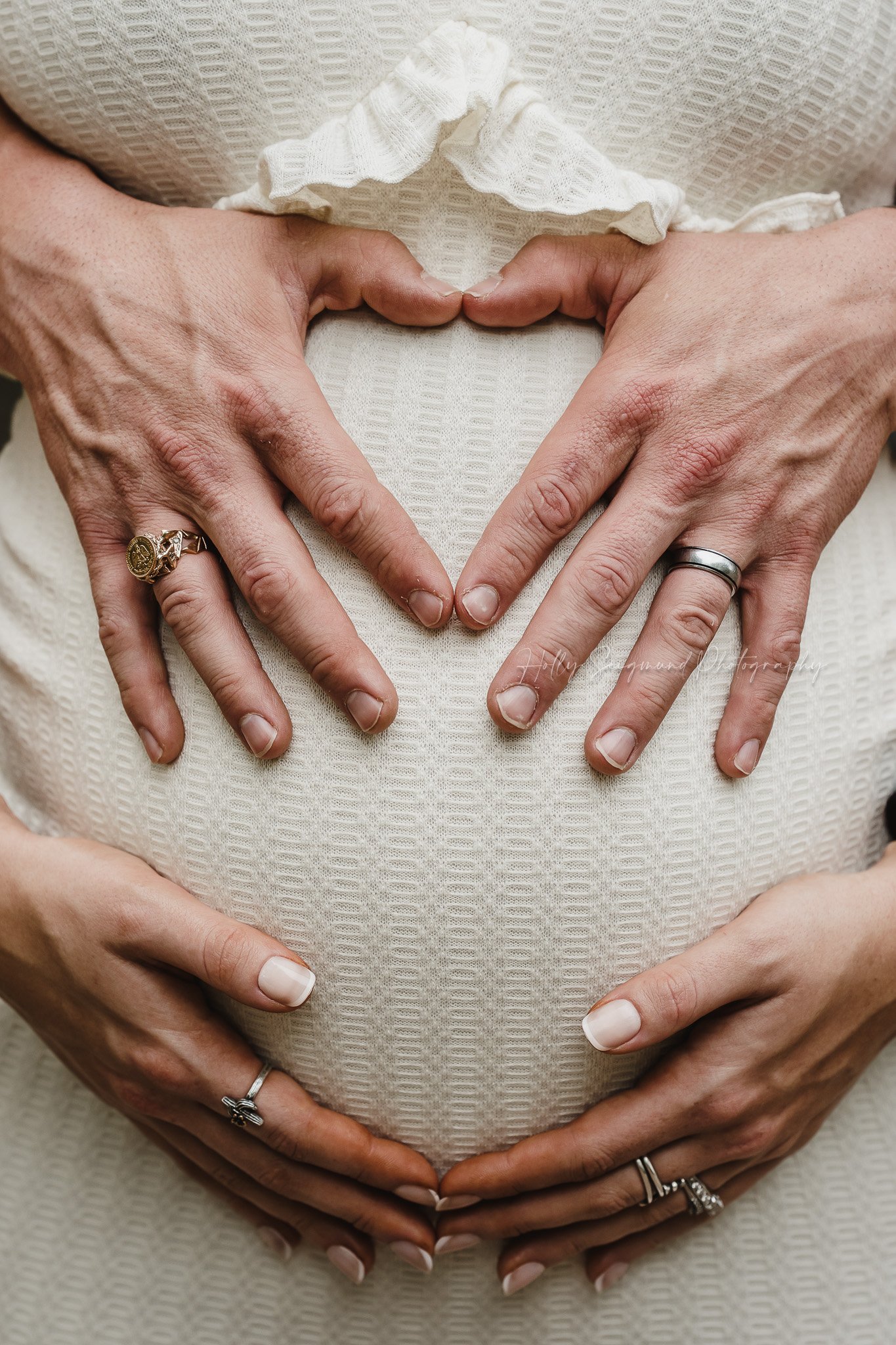 06-central-texas-maternity-session.jpg