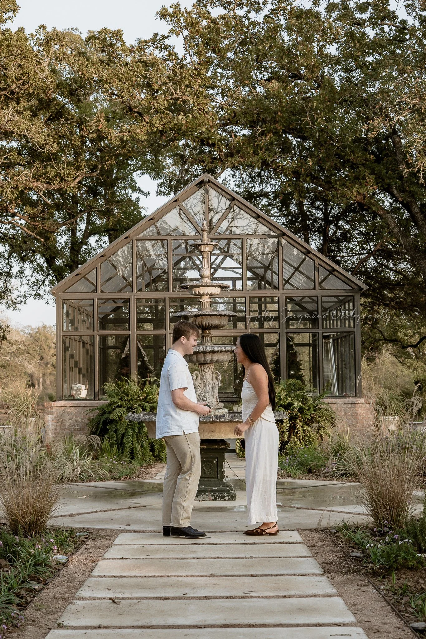 06-the-blue-conservatory-engagement.jpg