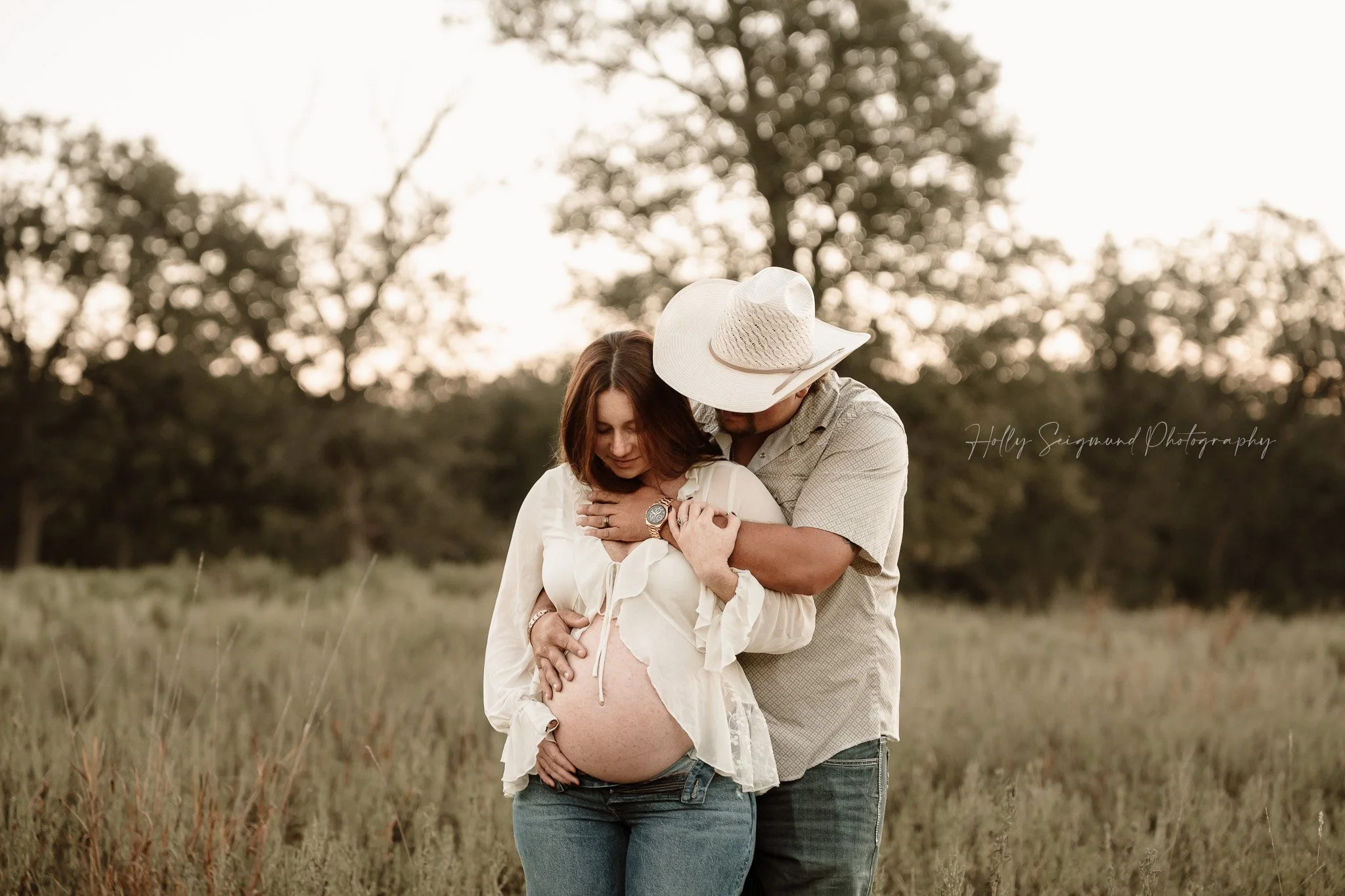 11-central-texas-maternity-session.jpg