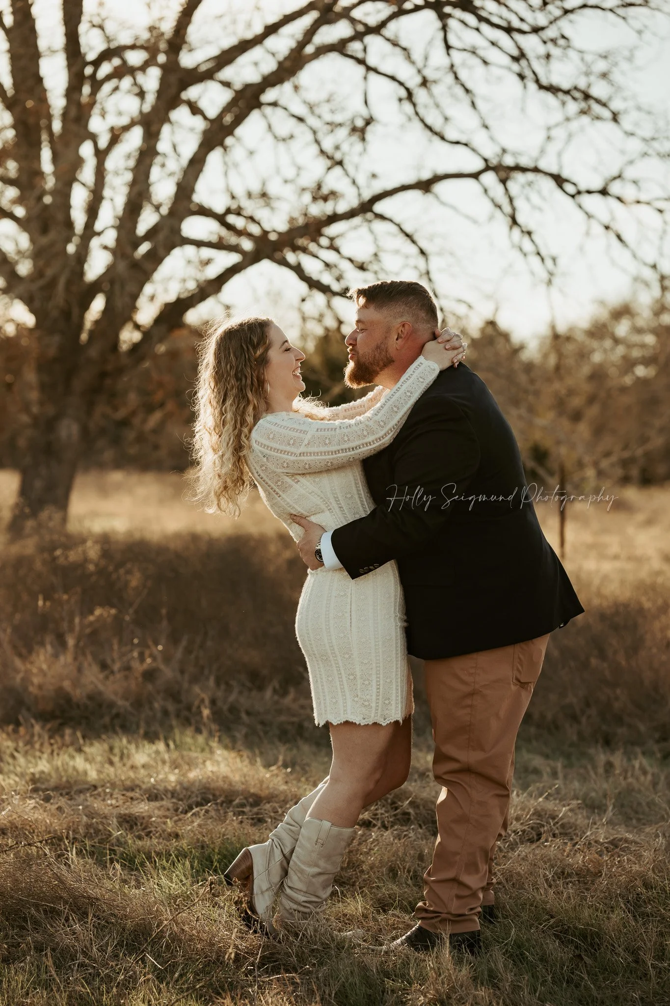 04-austin-area-couples-photographer.jpg