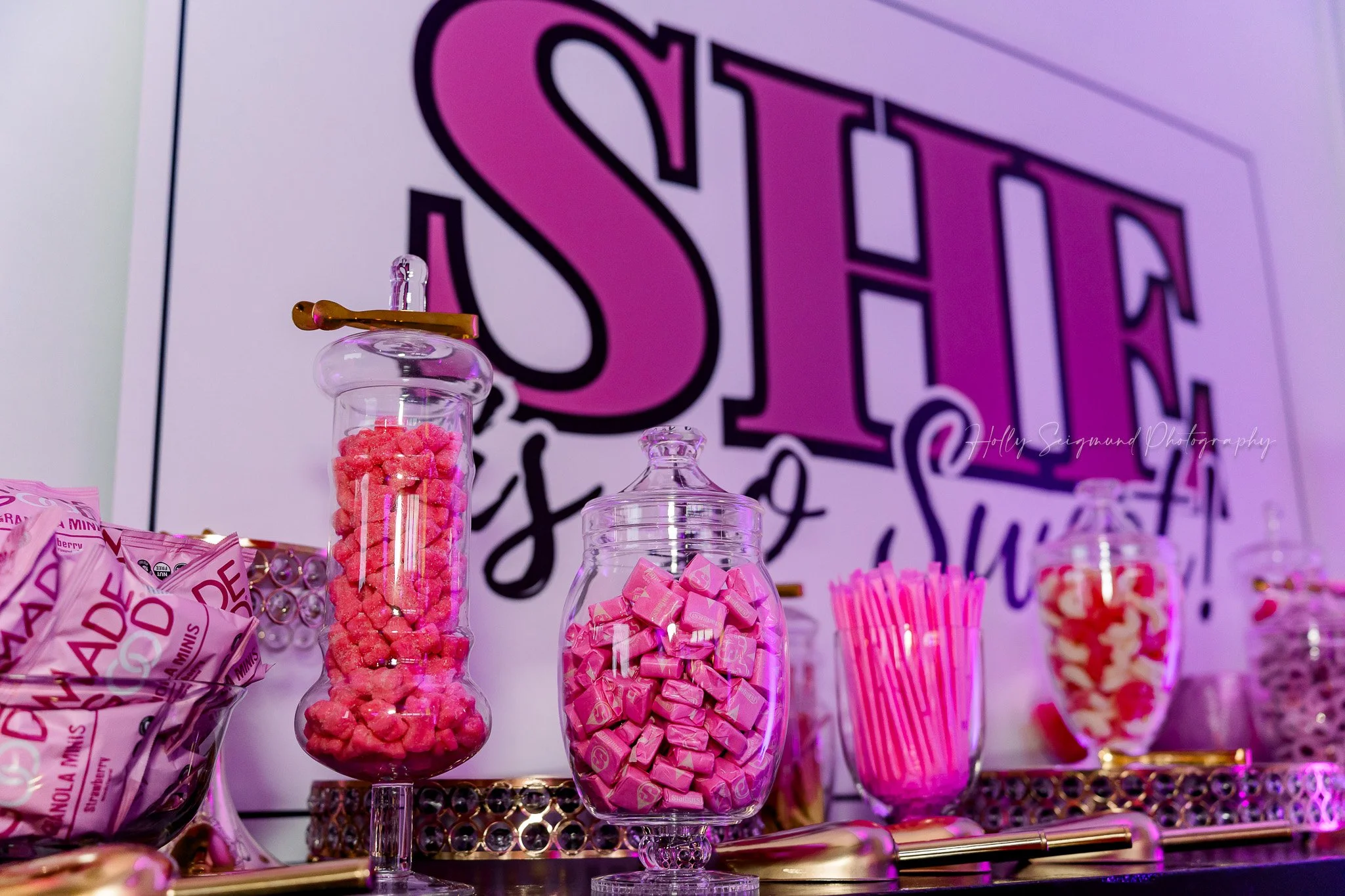 Elgin Texas Chamber ribbon cutting event featuring women entrepreneurs and small businesses