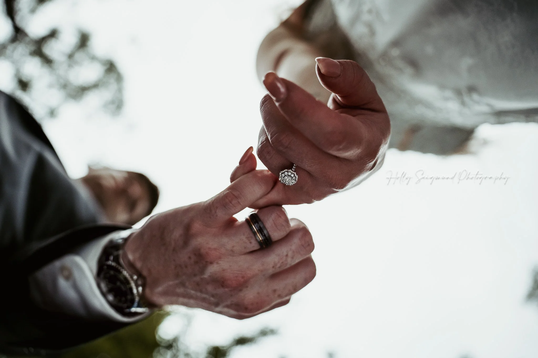 02-photographer-austin-texas-sekrit-theater-weddings.jpg