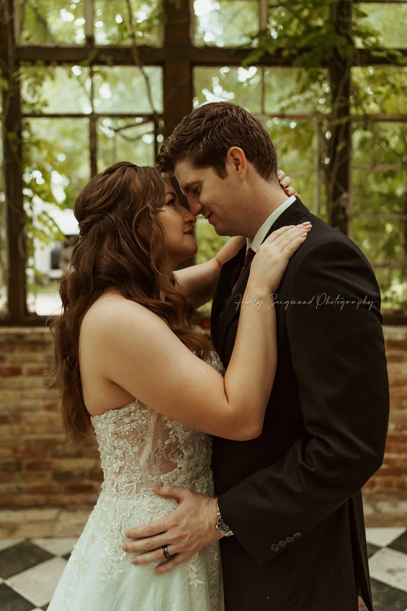 02-central-texas-wedding-photographer-sekrit-theater.jpg