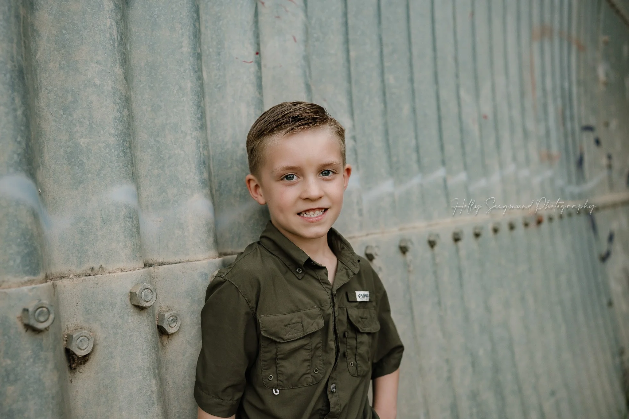 outdoor birthday photos of a 7-year-old boy in Lee County Texas
