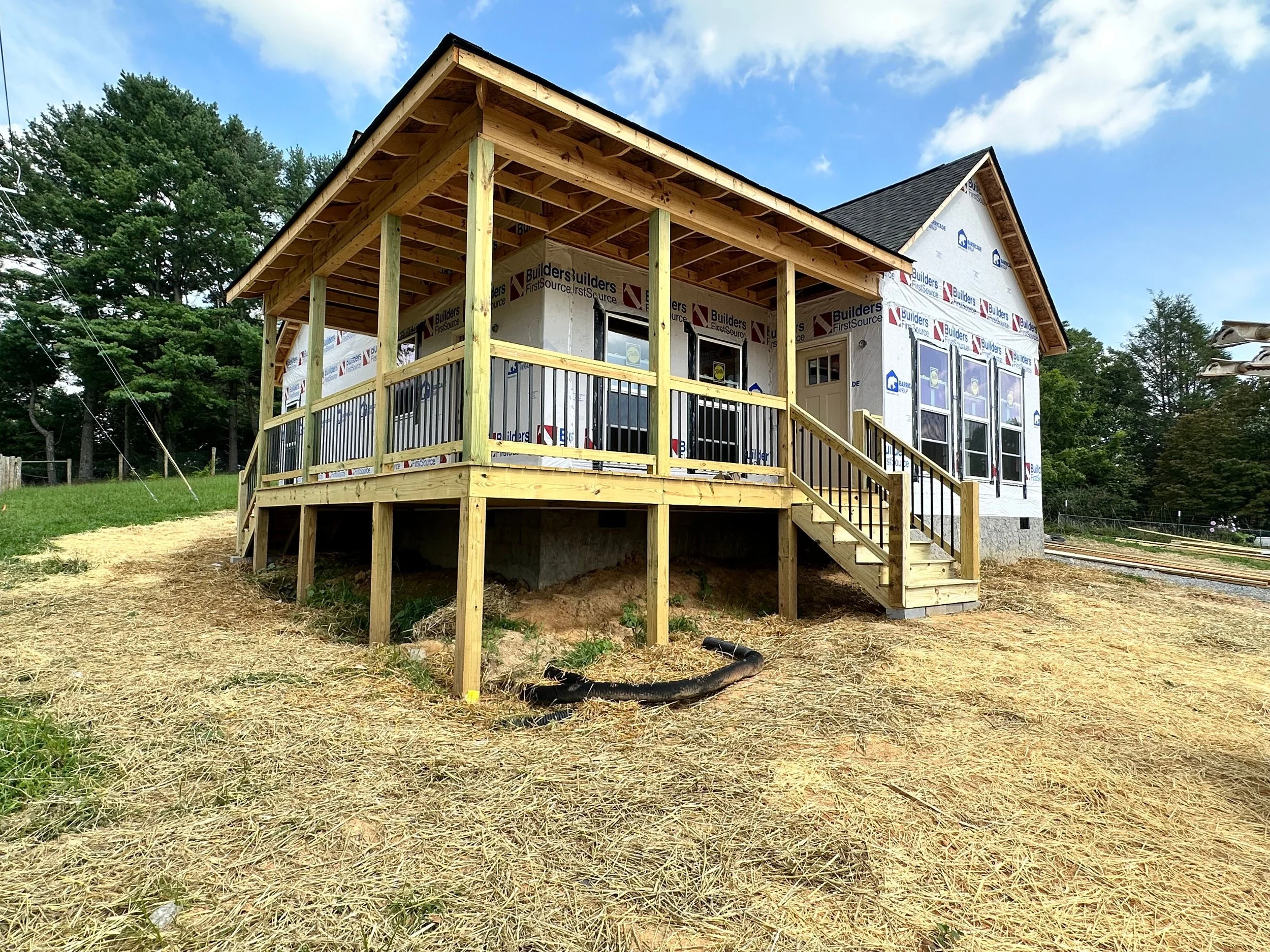 Best Porch Materials for Western North Carolina Homes