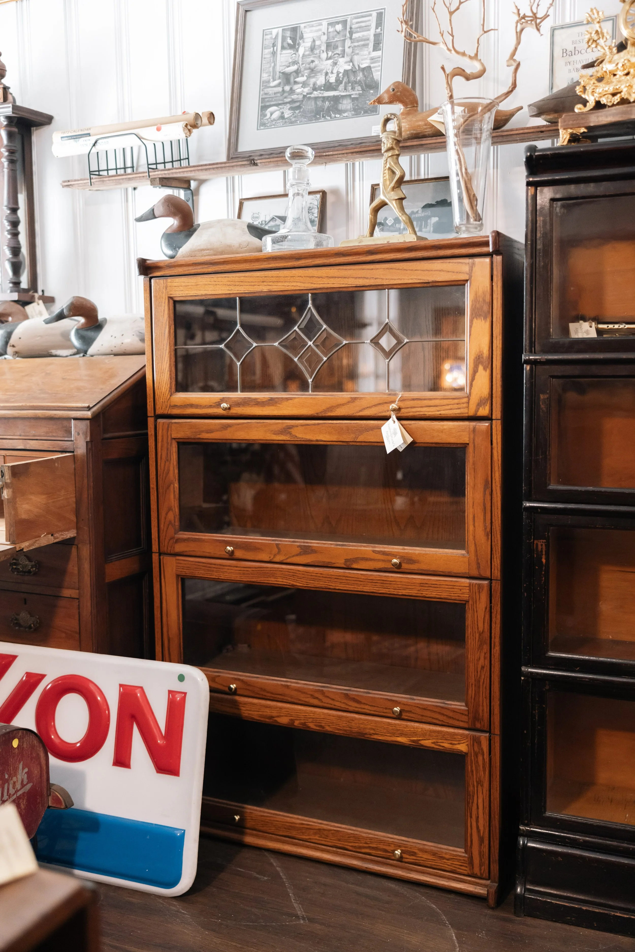 Oak 4-Section Bookcase - Top glass design