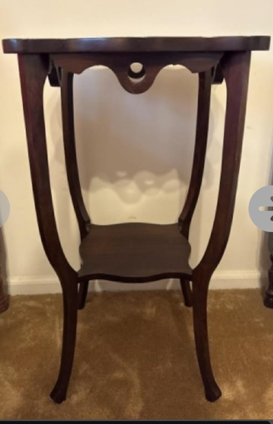 Edwardian Mahogany Lamp/Occasional Table