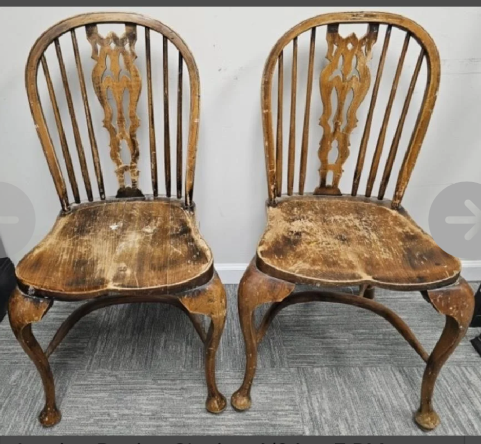 Pair of Farmhouse Comb Back Windsor Chairs