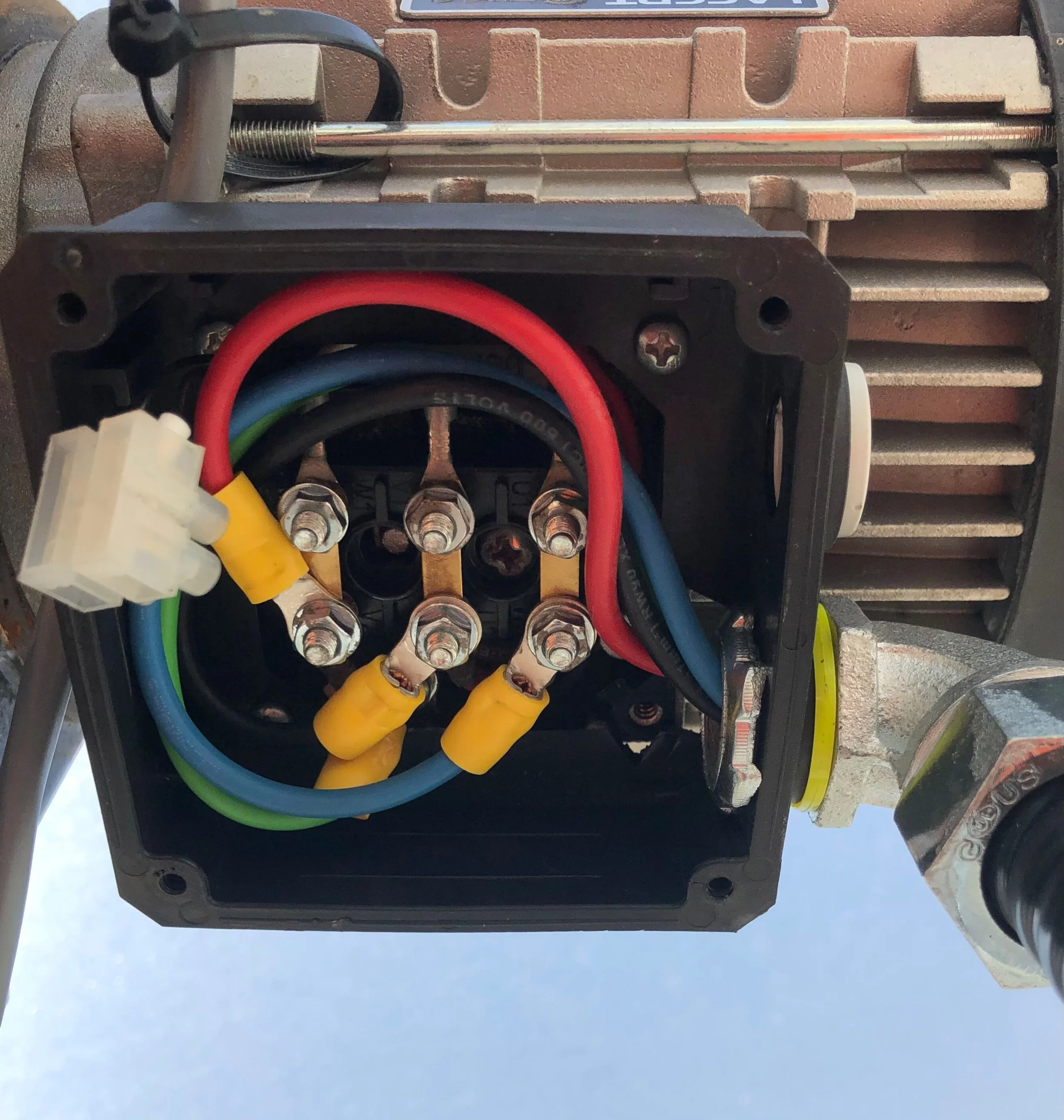 Commercial and Industrial Service Hourly